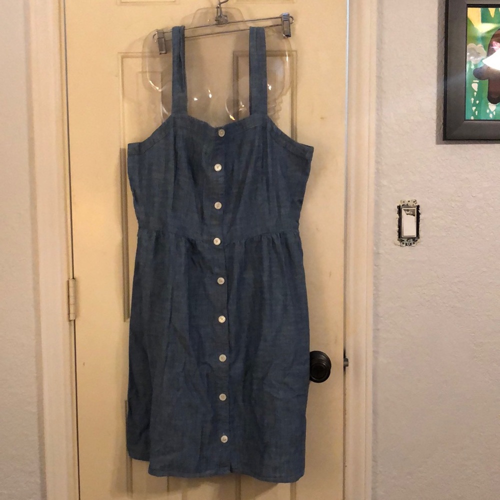 J. Crew chambray cotton dress size 14 button down BNWT baby blue denim summer